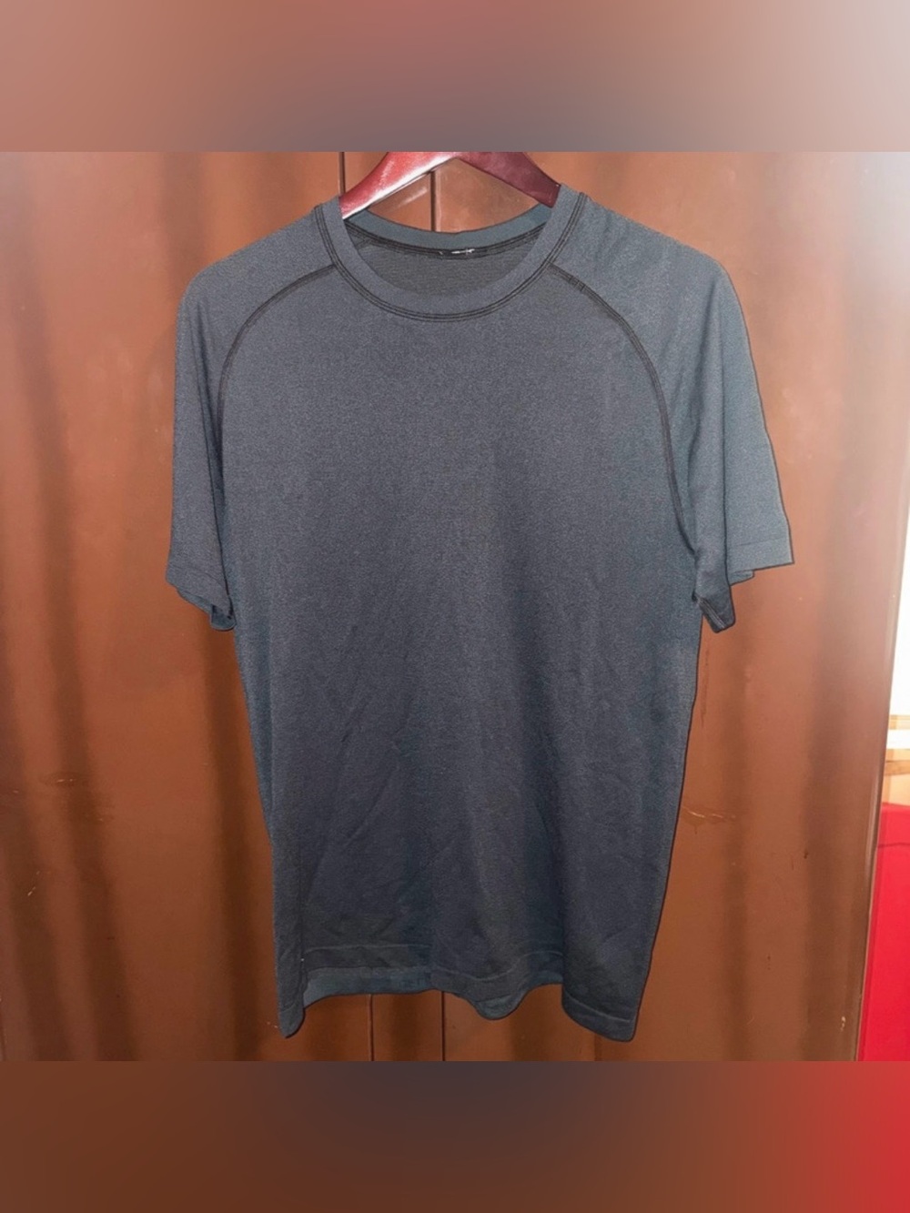 Lululemon Metal Vent Tech Shirt Medium